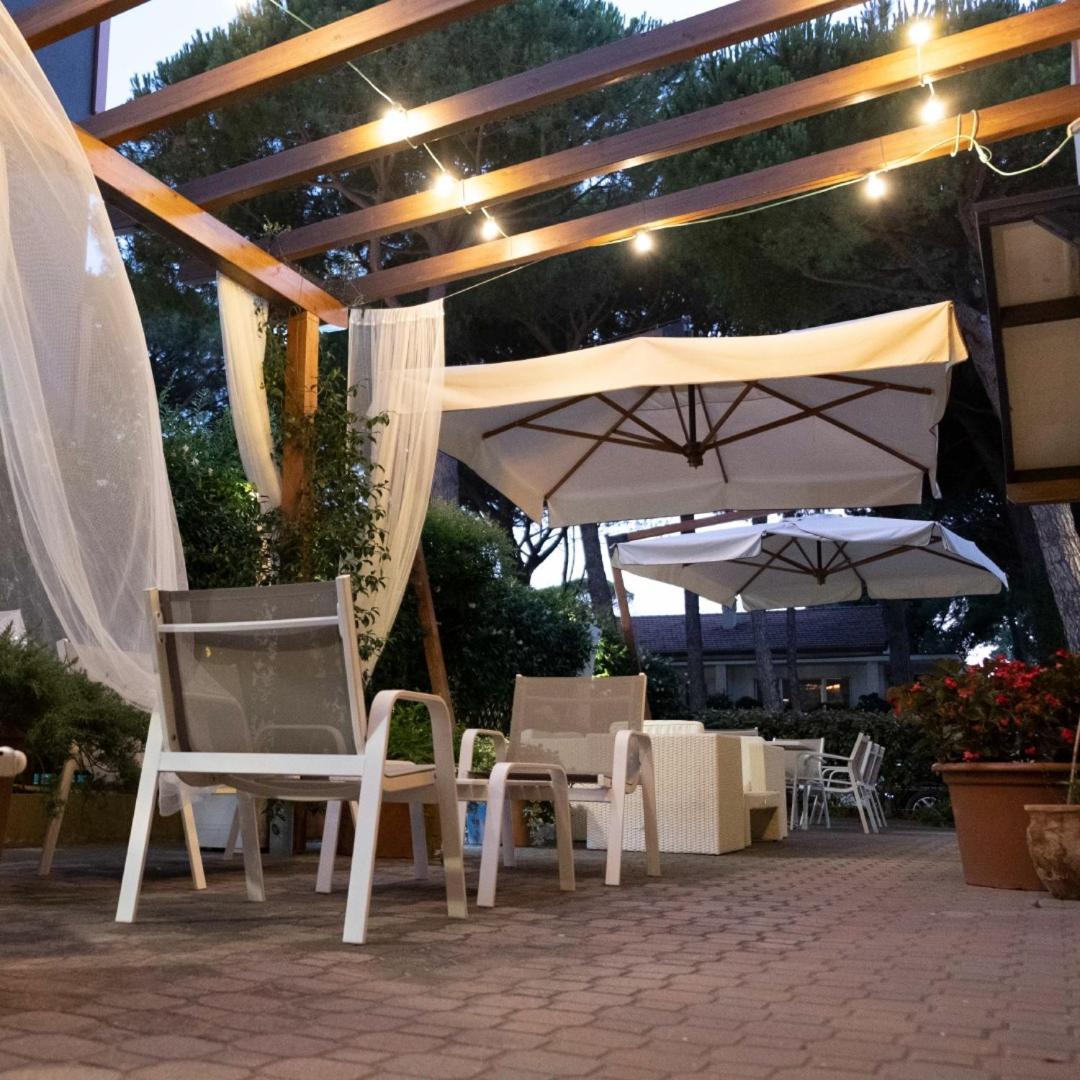 Hotel Orsa Maggiore 밀라노마리티마 외부 사진